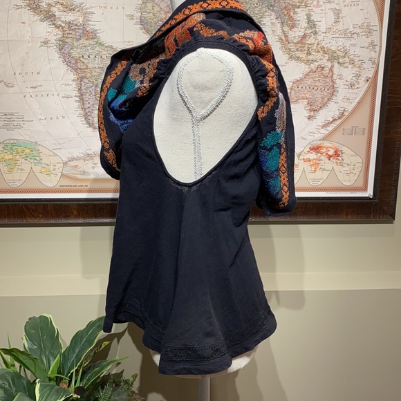 🌼FREE PEOPLE off shoulder top - Picture 9 of 16